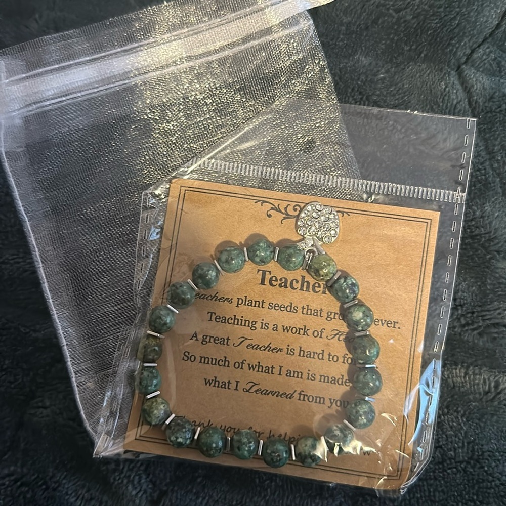 Bracelet